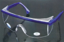 上海常隆勞防用品 一站式直銷平臺，連接近300家勞防廠商的橋梁